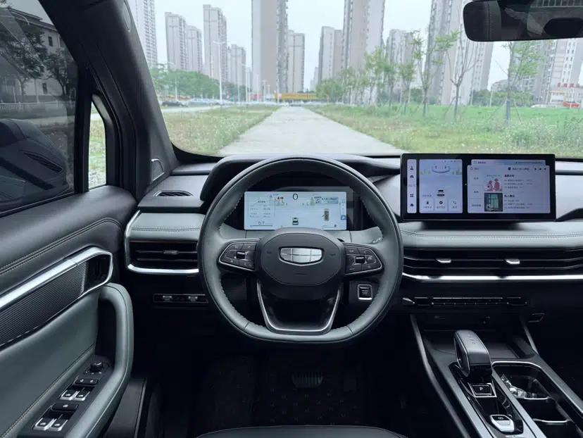 Geely Auto Haoyue L 2023 2.0T DCT Luxury Version — миниатюра 21