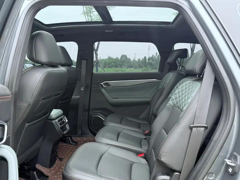 Geely Auto Haoyue L 2023 2.0T DCT Luxury Version — миниатюра 22