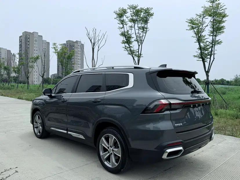 Geely Auto Haoyue L 2023 2.0T DCT Luxury Version — миниатюра 4
