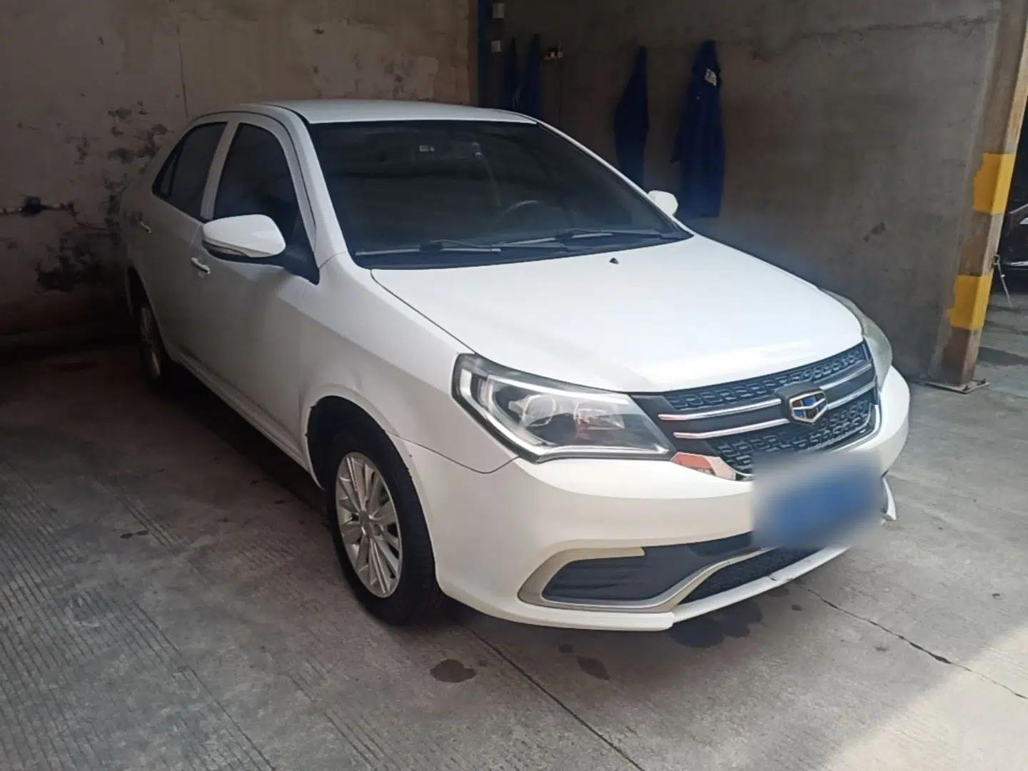 Geely Auto Diamond 2016 1.5L Manual Entry-Level Trim — миниатюра 3