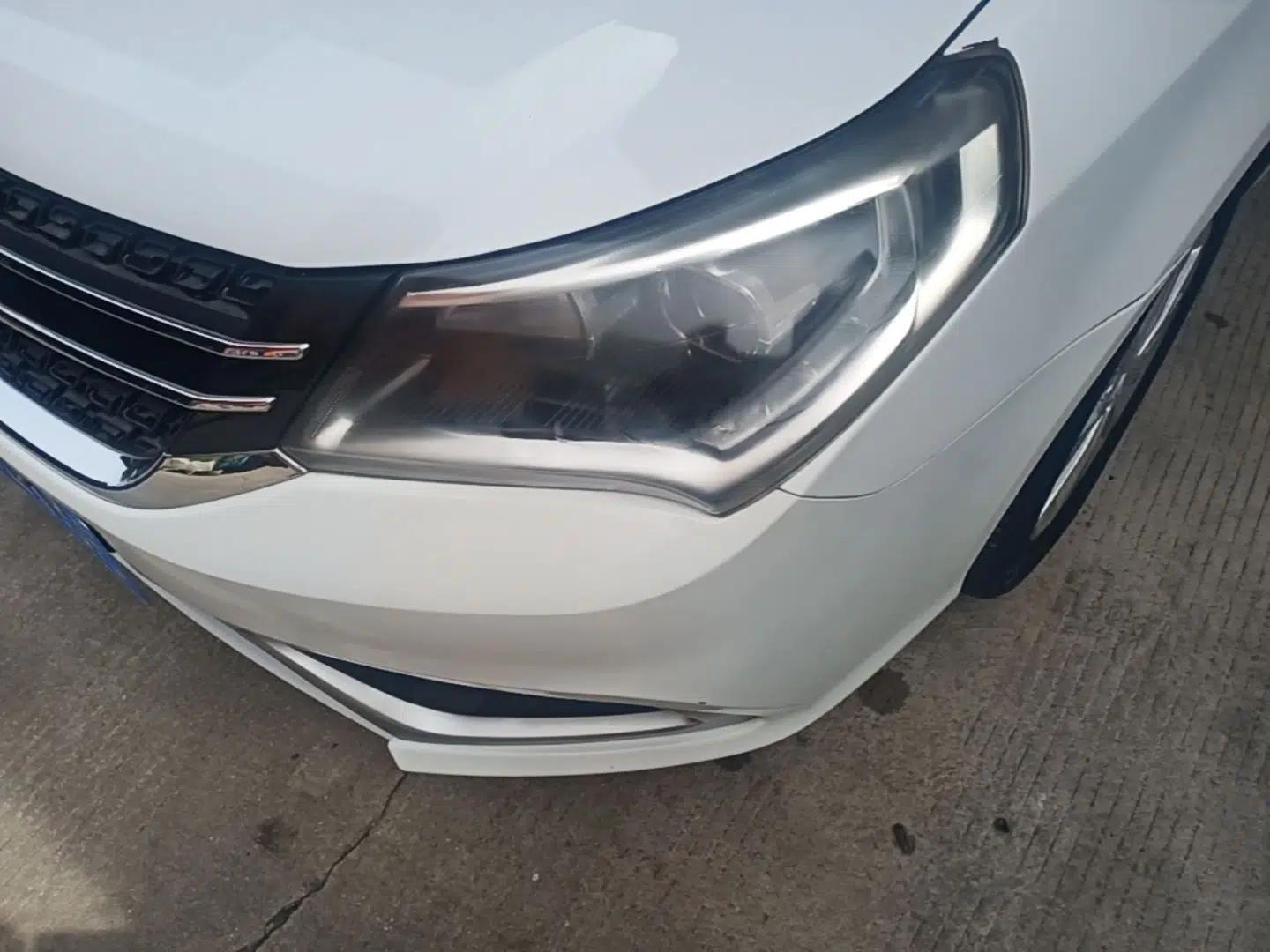Geely Auto Diamond 2016 1.5L Manual Entry-Level Trim — миниатюра 9