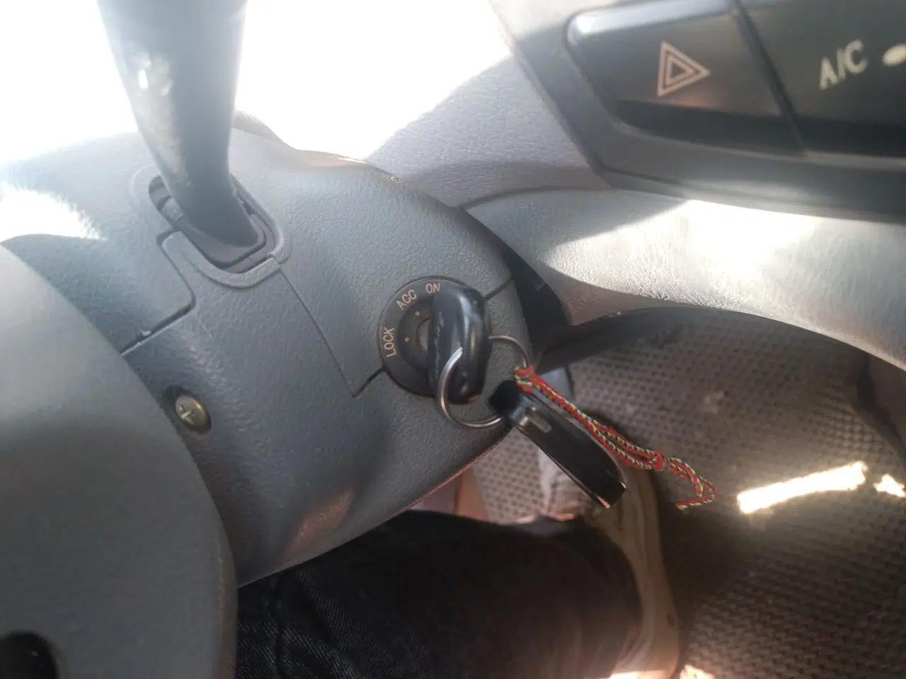 Geely Auto Diamond 2013 1.5L Manual Entry-Level Model — миниатюра 9