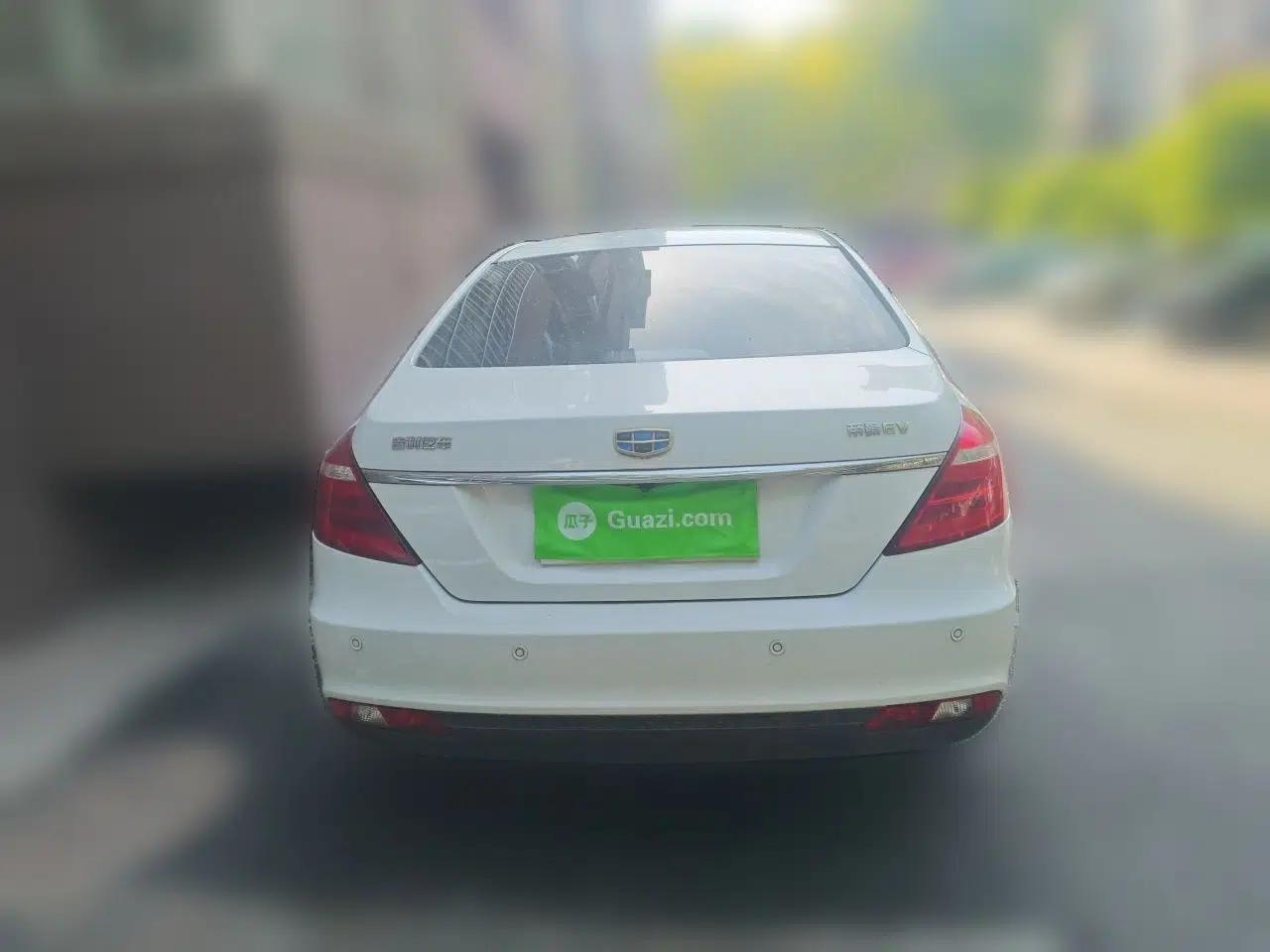 Geely Auto Emgrand New Energy 2016 EV Elite Model — миниатюра 5