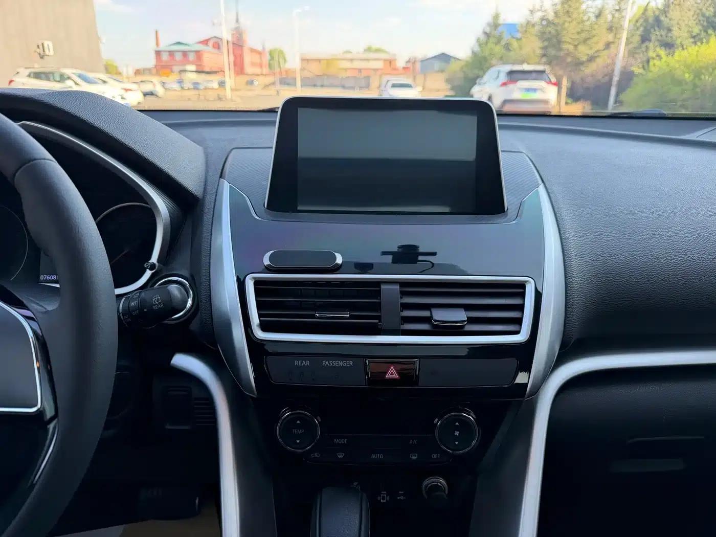 Eclipse Cross 2019 1.5T CVT 2WD Dream Edition (China VI Emission Standard) — миниатюра 11