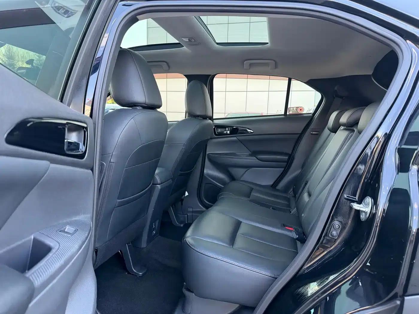 Eclipse Cross 2019 1.5T CVT 2WD Dream Edition (China VI Emission Standard) — миниатюра 8