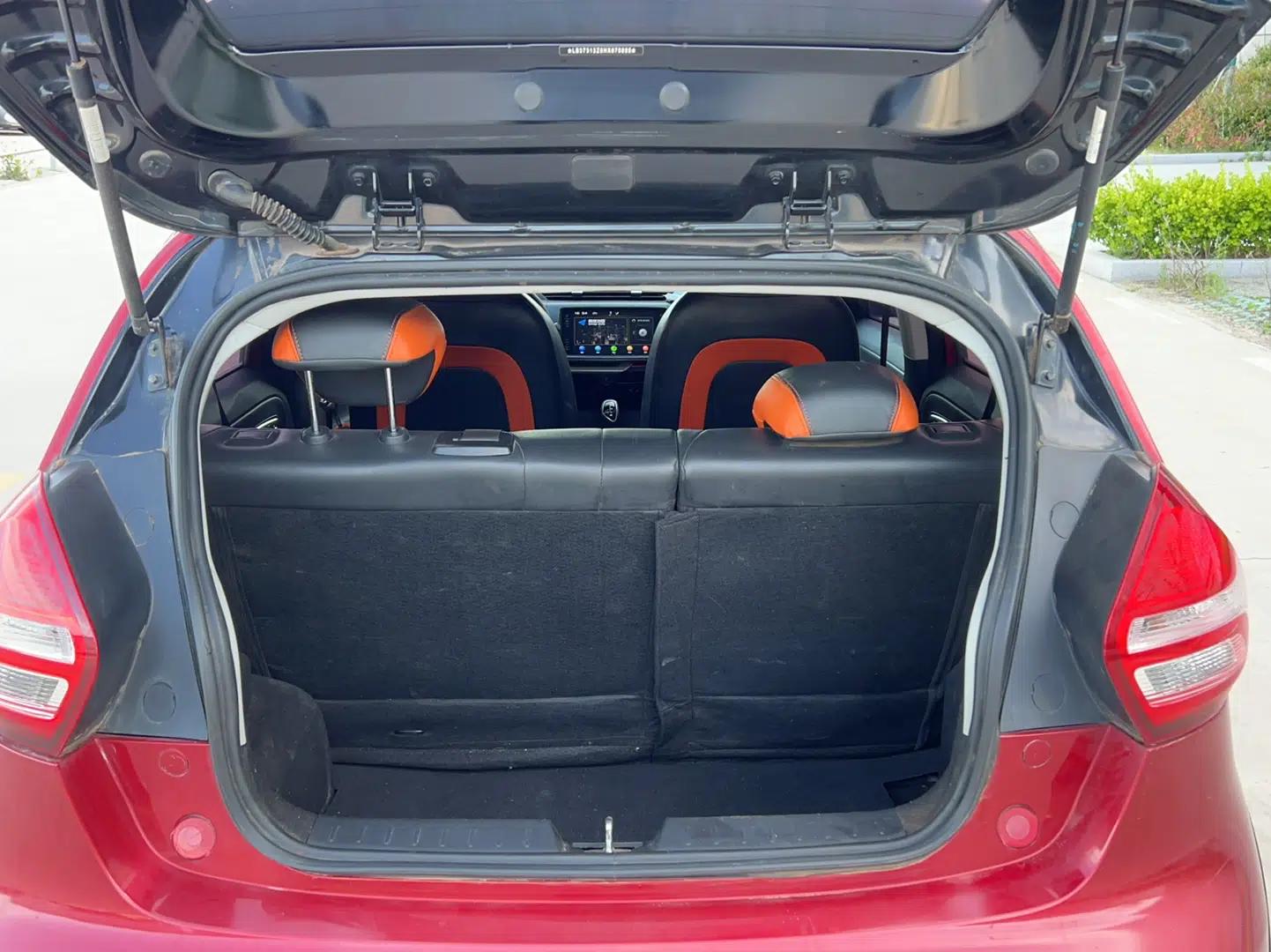 Geely Auto Vision X1 2017 1.3L Automatic Player Edition — миниатюра 17