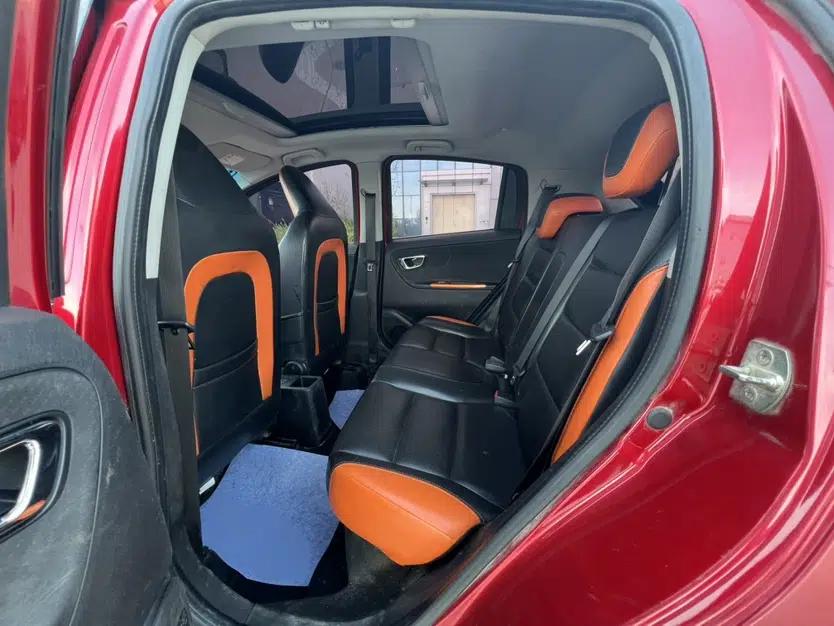 Geely Auto Vision X1 2017 1.3L Automatic Player Edition — миниатюра 20