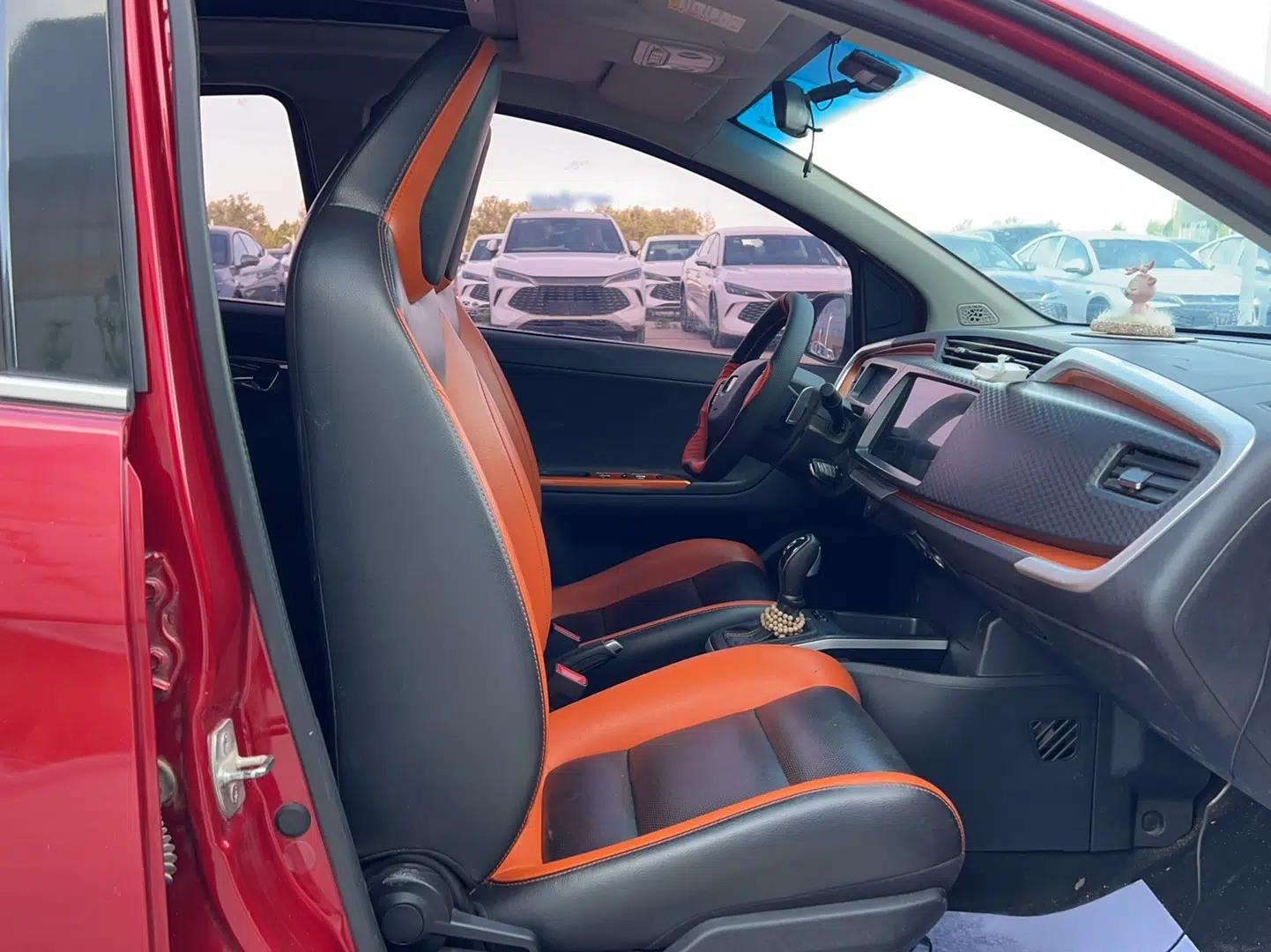 Geely Auto Vision X1 2017 1.3L Automatic Player Edition — миниатюра 10