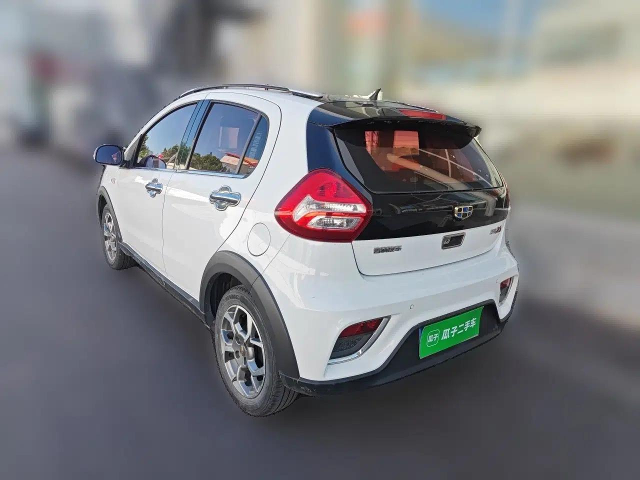 Geely Auto Vision X1 2017 1.3L Automatic Player Edition — миниатюра 4