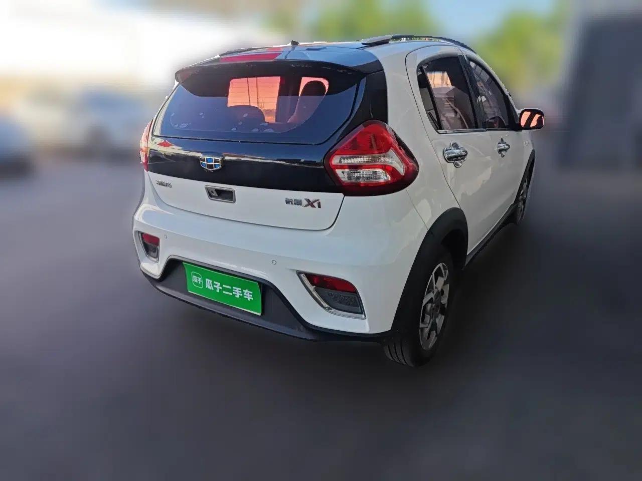 Geely Auto Vision X1 2017 1.3L Automatic Player Edition — миниатюра 6