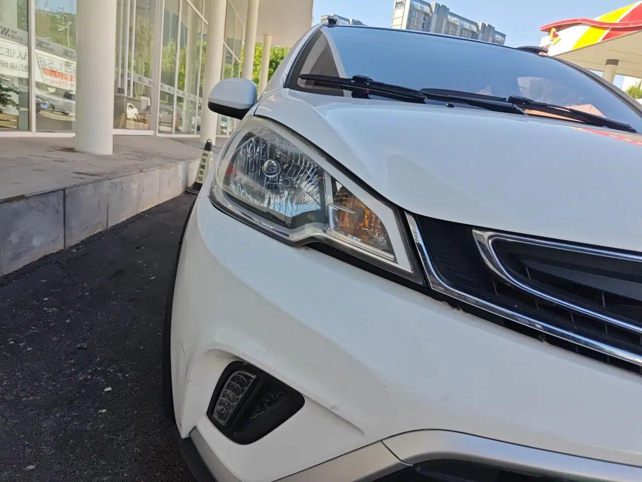 Geely Auto Vision X1 2017 1.3L Automatic Player Edition — миниатюра 7