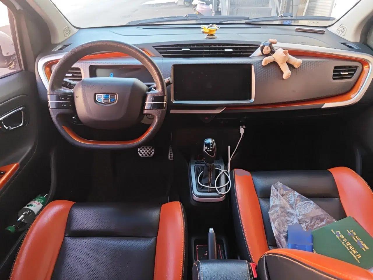 Geely Auto Vision X1 2017 1.3L Automatic Player Edition — миниатюра 10