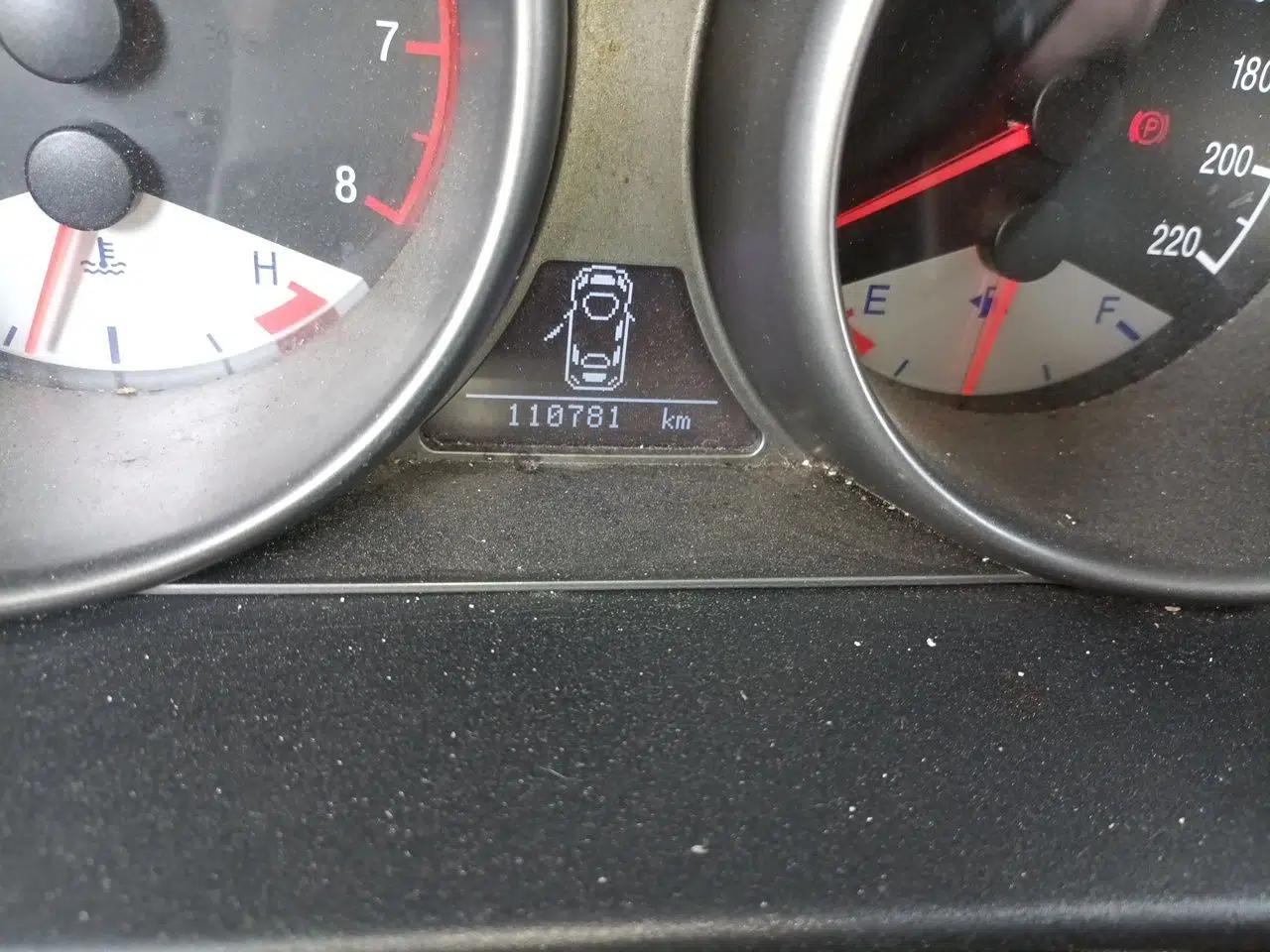 Geely Auto GX7 2014 2.0L Automatic Value Edition — миниатюра 13