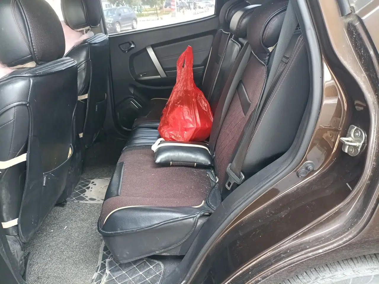 Geely Auto GX7 2014 2.0L Automatic Value Edition — миниатюра 18