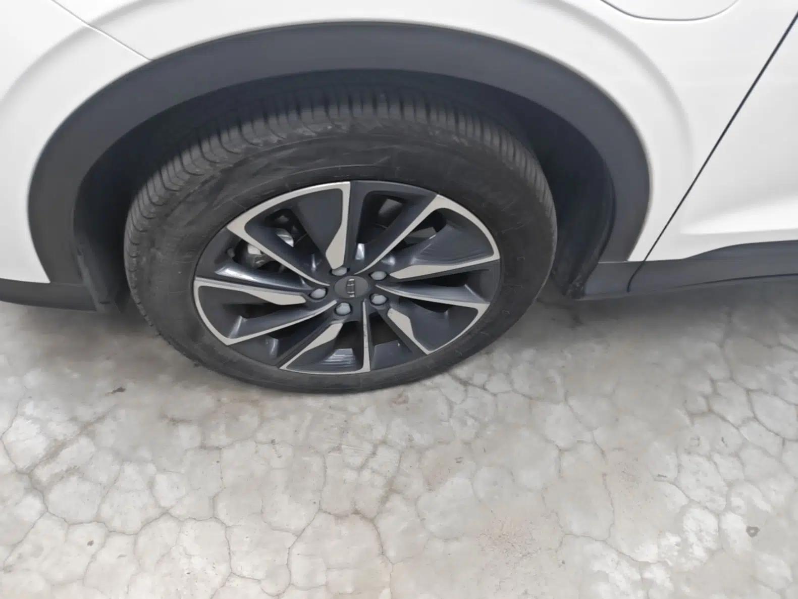 Geely Auto Coolray New Energy 2020 1.5T ePro Super — миниатюра 9