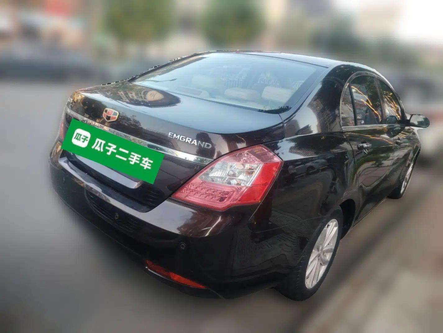 Geely Auto Classic Emgrand 2013 Sedan 1.5L Manual Elite Model — миниатюра 6