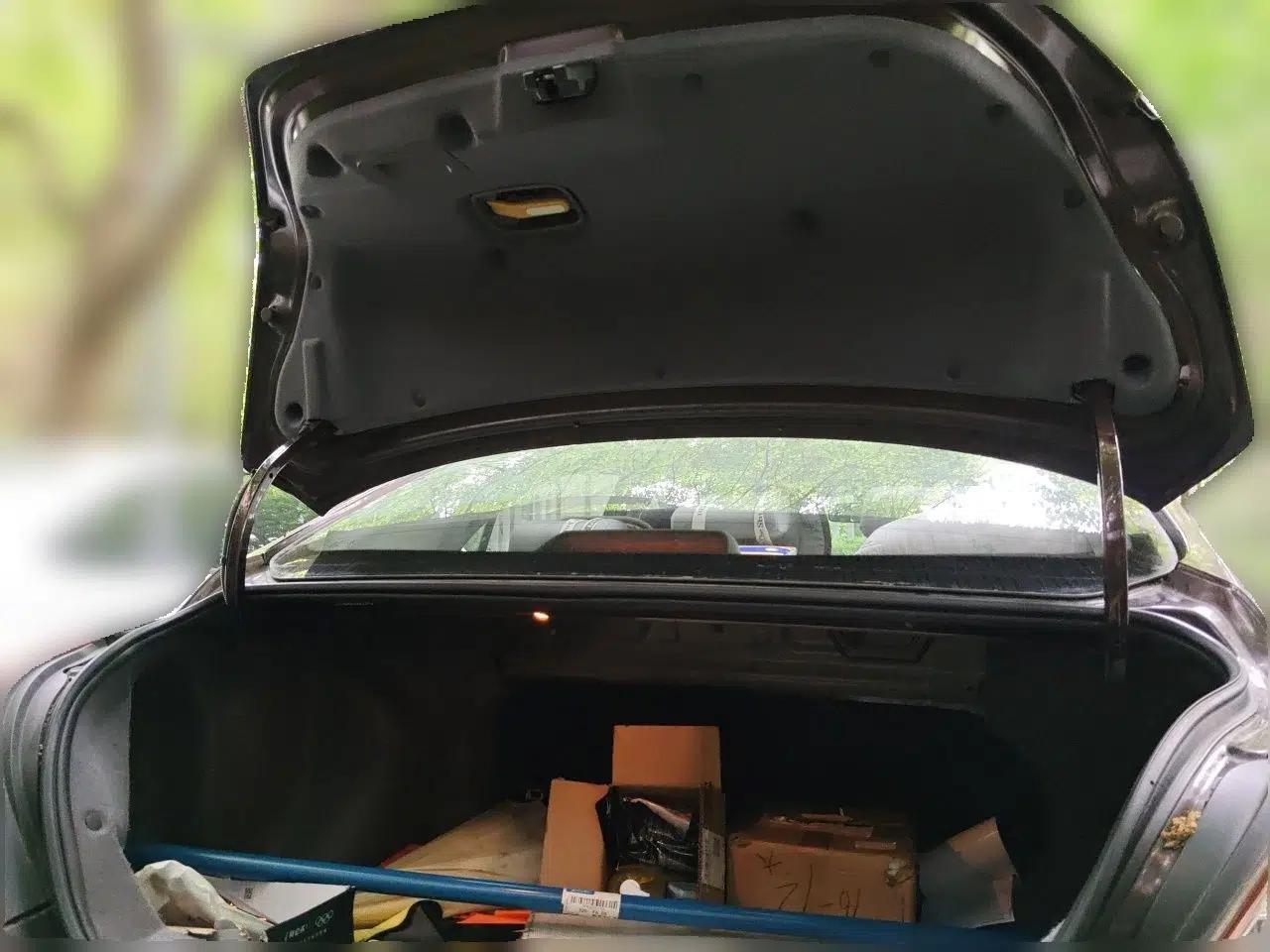Geely Auto Classic Emgrand 2012 Sedan 1.5L Manual Chao Yue Huimin Model — миниатюра 20