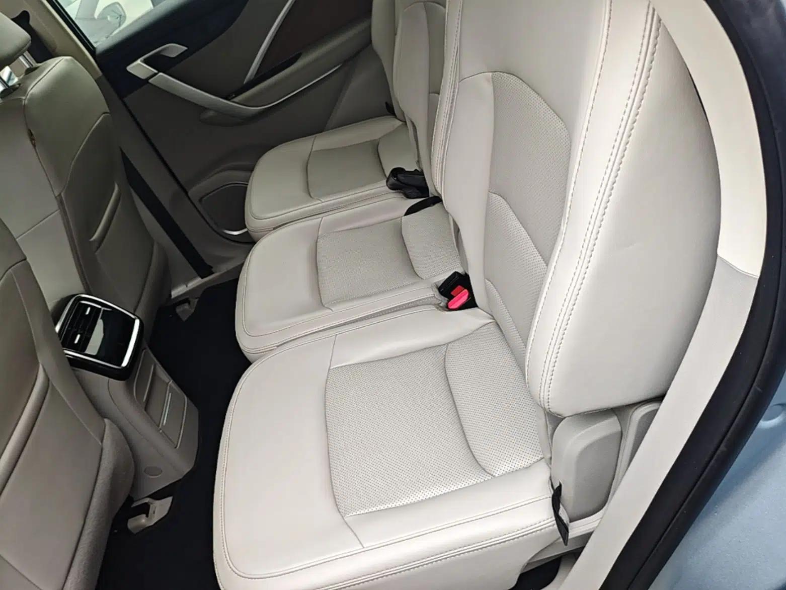 Geely Auto Jiajie New Energy 2021 ePro 1.5TD PHEV Comfort Edition — миниатюра 19