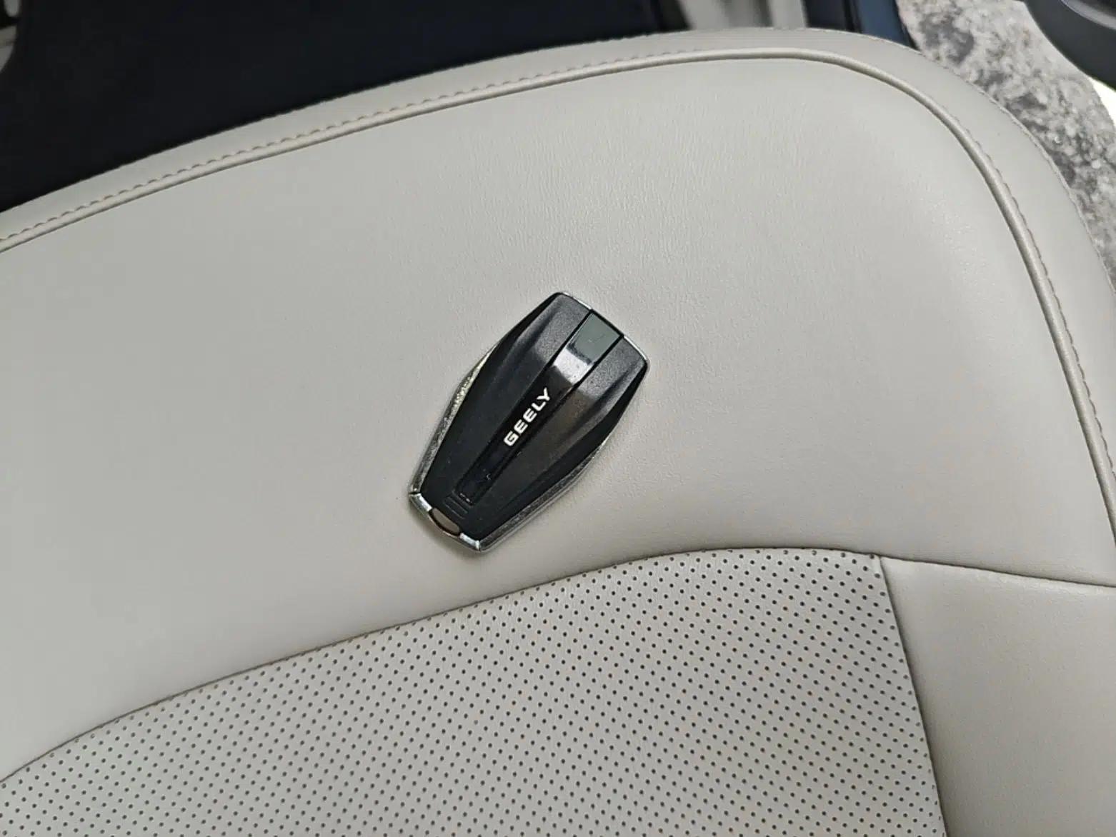 Geely Auto Jiajie New Energy 2021 ePro 1.5TD PHEV Comfort Edition — миниатюра 22