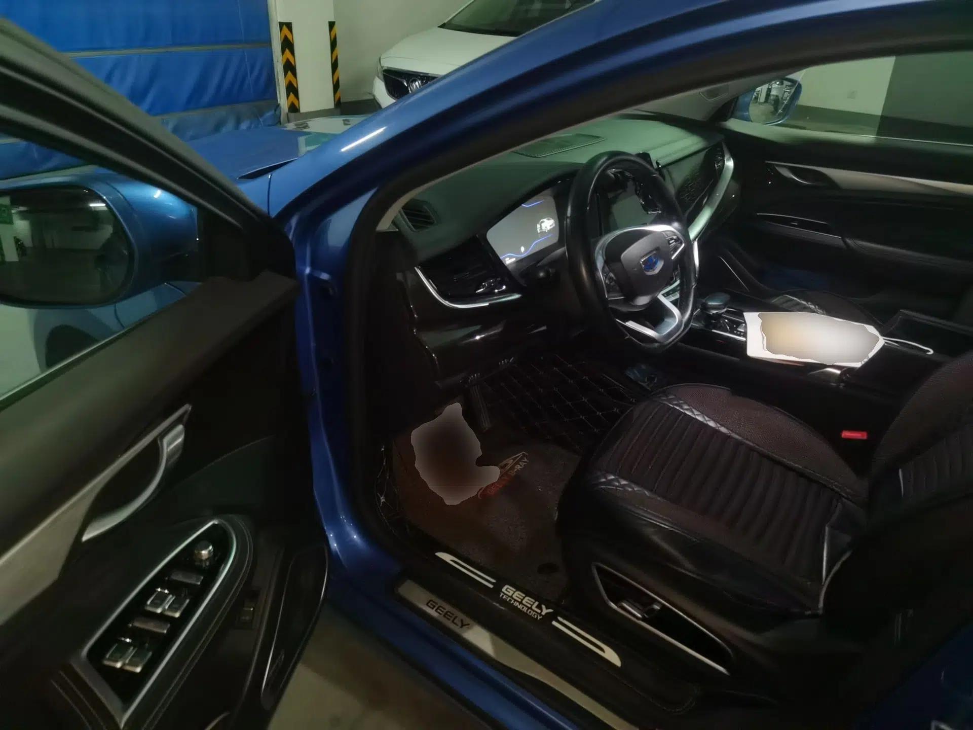 Geely Auto Emgrand GT New Energy 2018 1.5T PHEV Yaoxiang Edition — миниатюра 17
