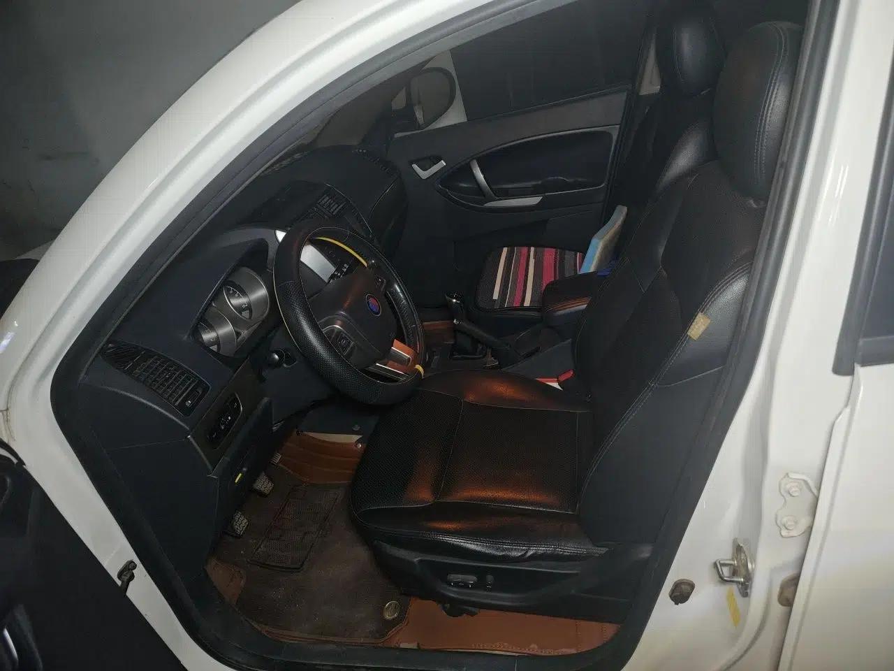 Geely Auto SX7 2013 1.8L Manual Luxury Model — миниатюра 16