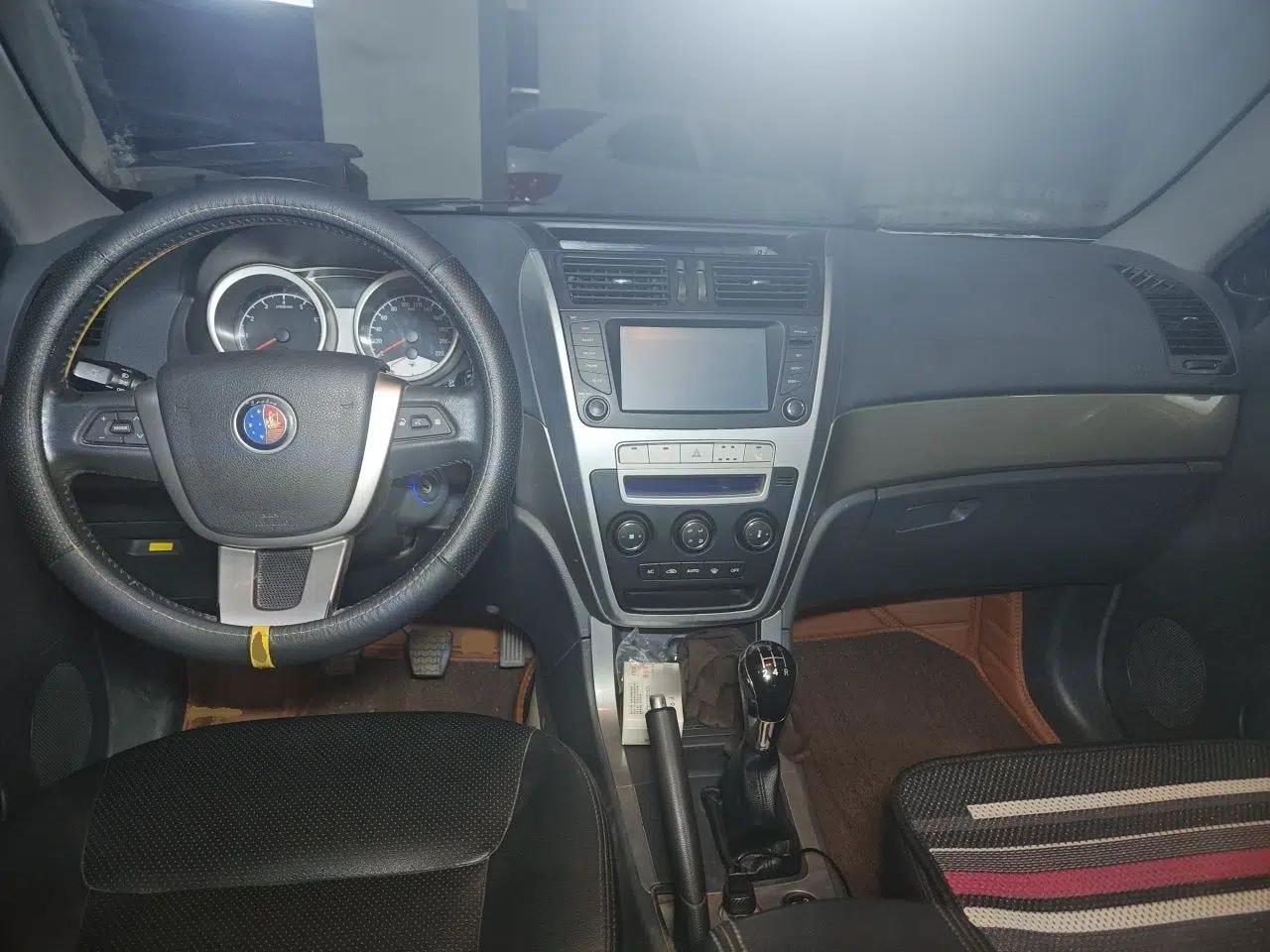 Geely Auto SX7 2013 1.8L Manual Luxury Model — миниатюра 10
