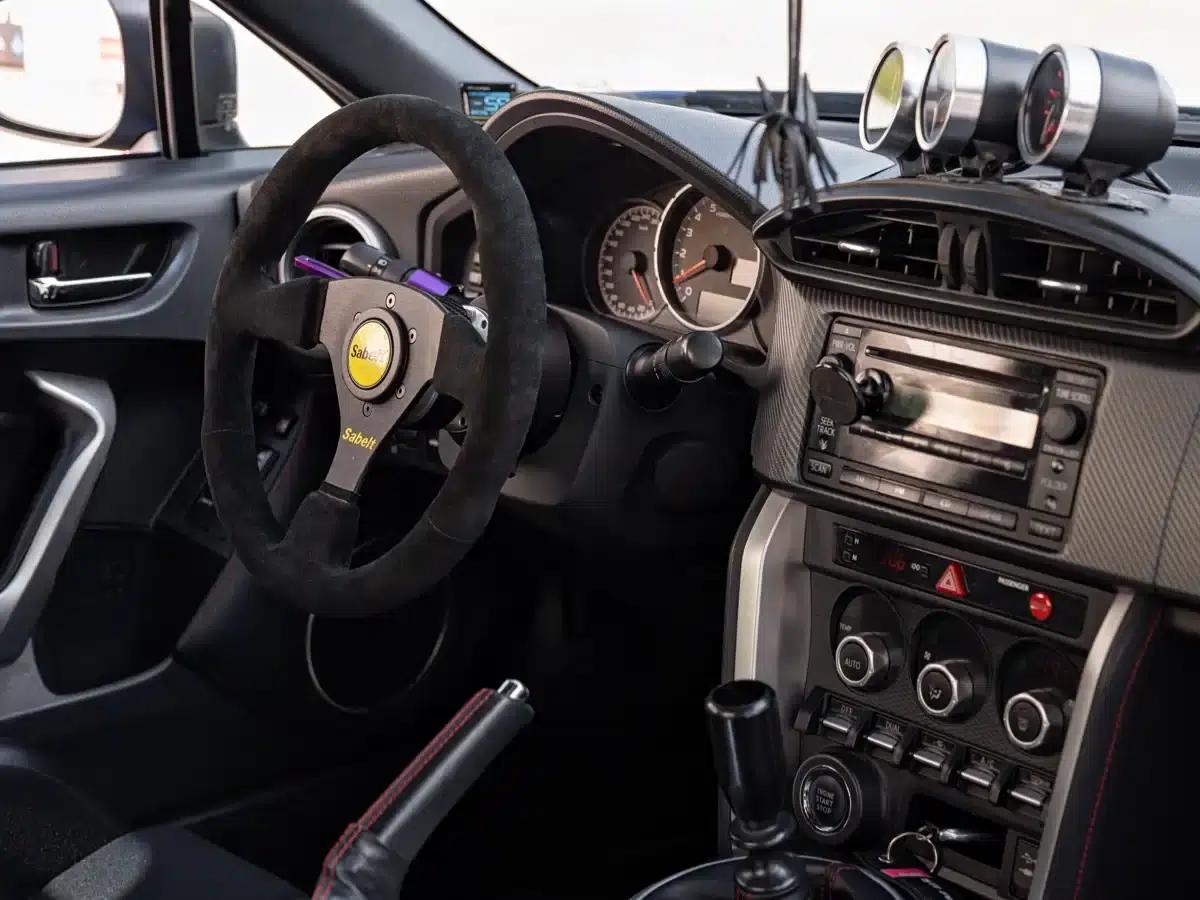 Subaru BRZ 2015 2.0i Manual — миниатюра 13