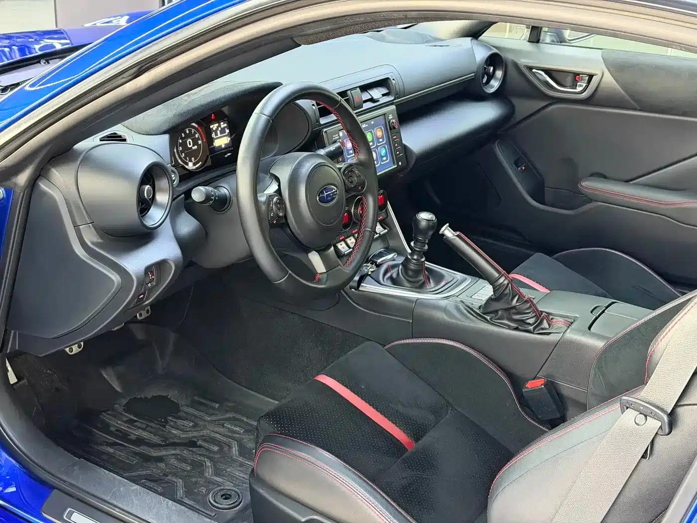 2022 Subaru BRZ 2.4L Manual — миниатюра 3