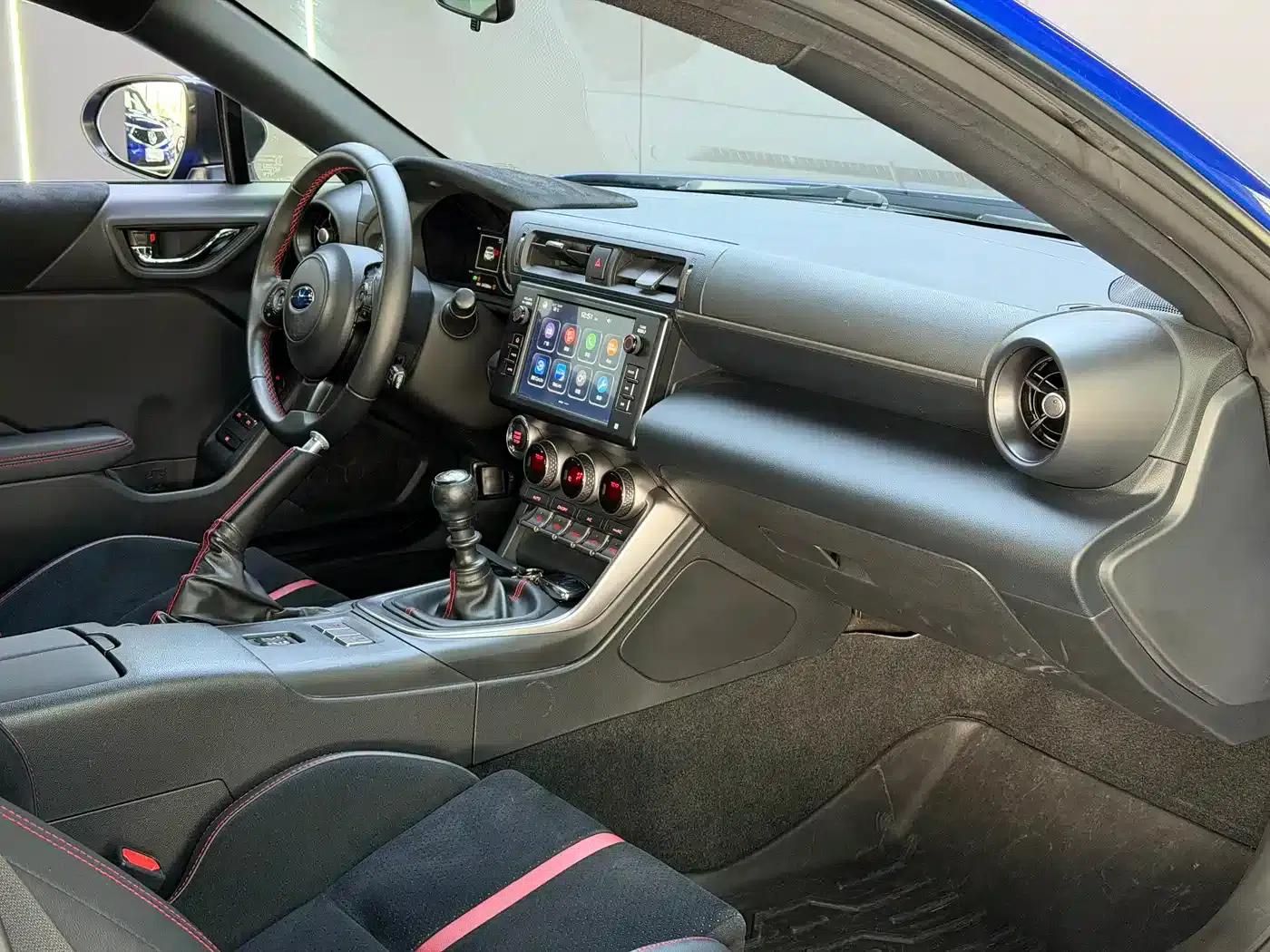 2022 Subaru BRZ 2.4L Manual — миниатюра 6
