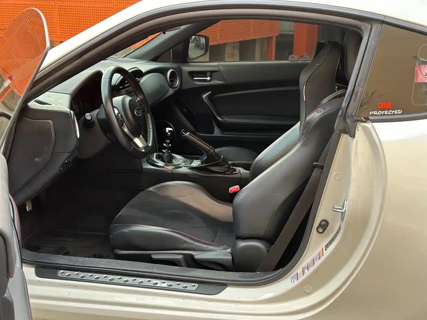 Subaru BRZ 2020 2.0L Manual Type-RS Edition — миниатюра 4