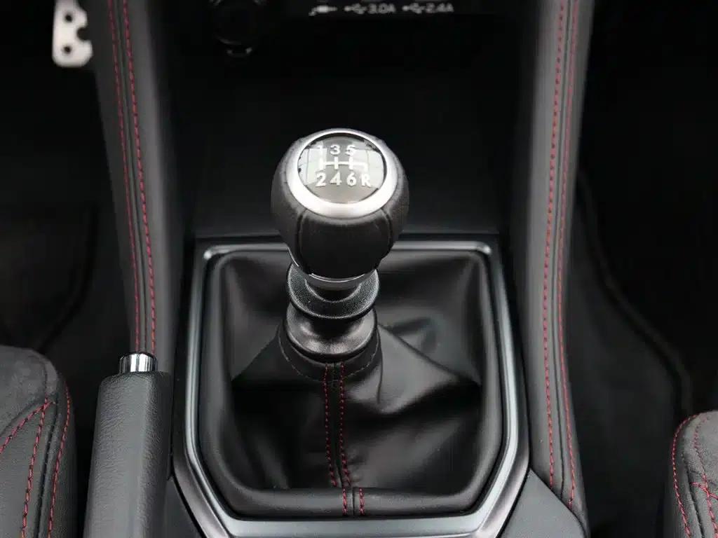 Subaru WRX 2024 2.4T Manual EyeSight — миниатюра 17