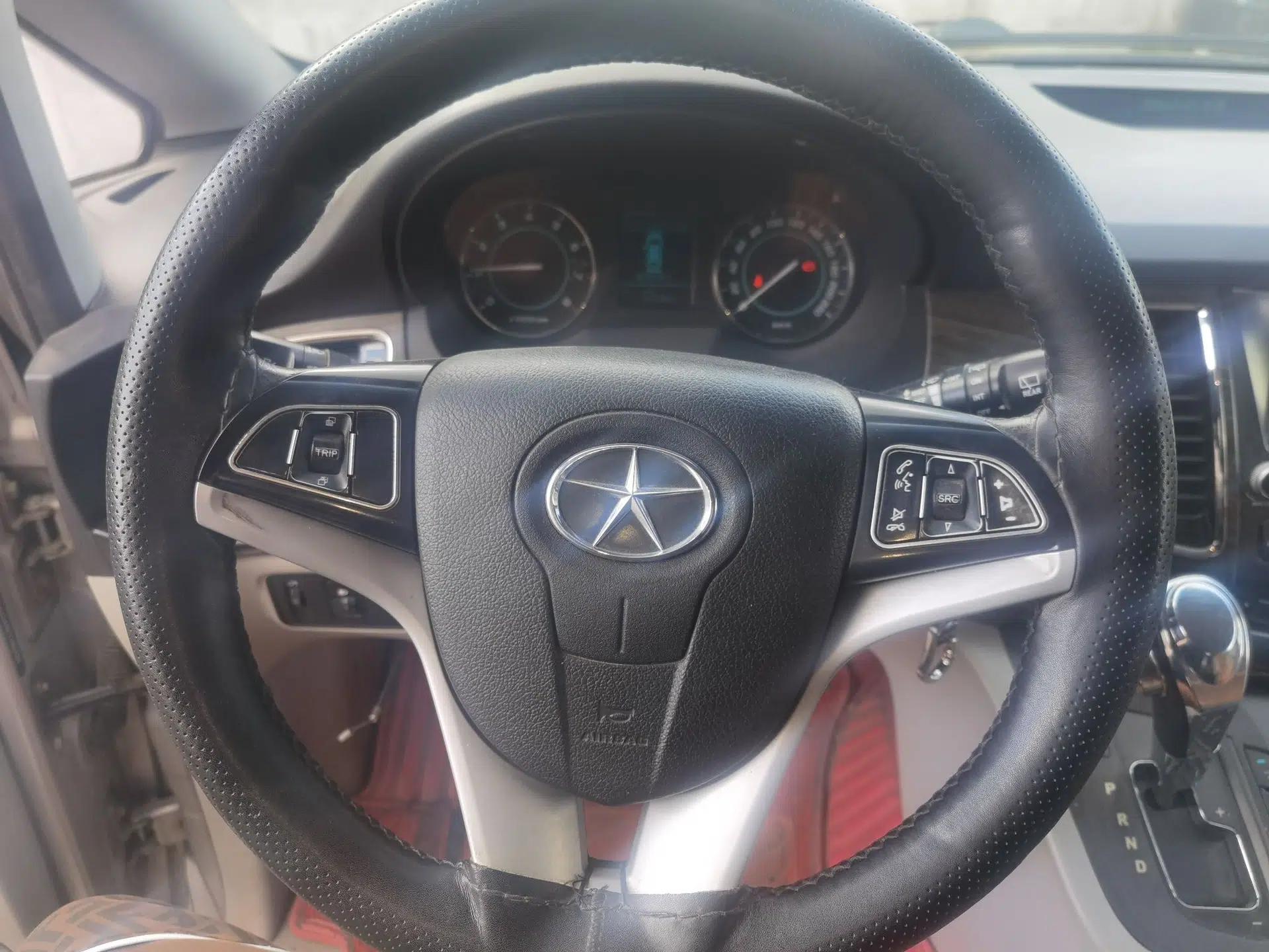 JAC Group Refine M5 2013 2.0T Gasoline Automatic Business Edition — миниатюра 11