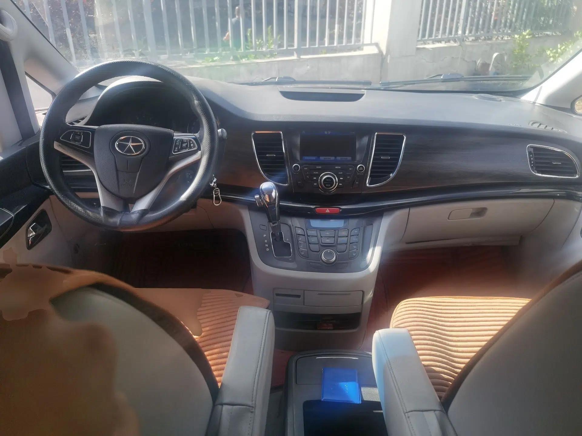 JAC Group Refine M5 2013 2.0T Gasoline Automatic Business Edition — миниатюра 10