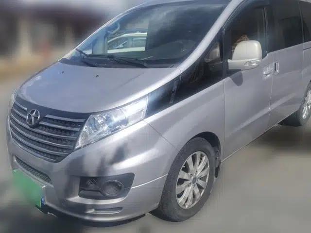 JAC Group Refine M5 2013 2.0T Gasoline Automatic Business Edition