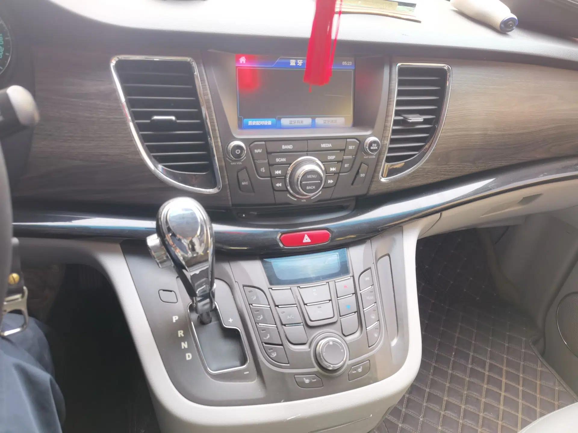JAC Group Refine M5 2013 2.0T Gasoline Automatic Business Edition — миниатюра 14
