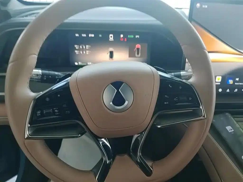 Denza N7 2024 550 Smart Driving Pro Edition — миниатюра 11