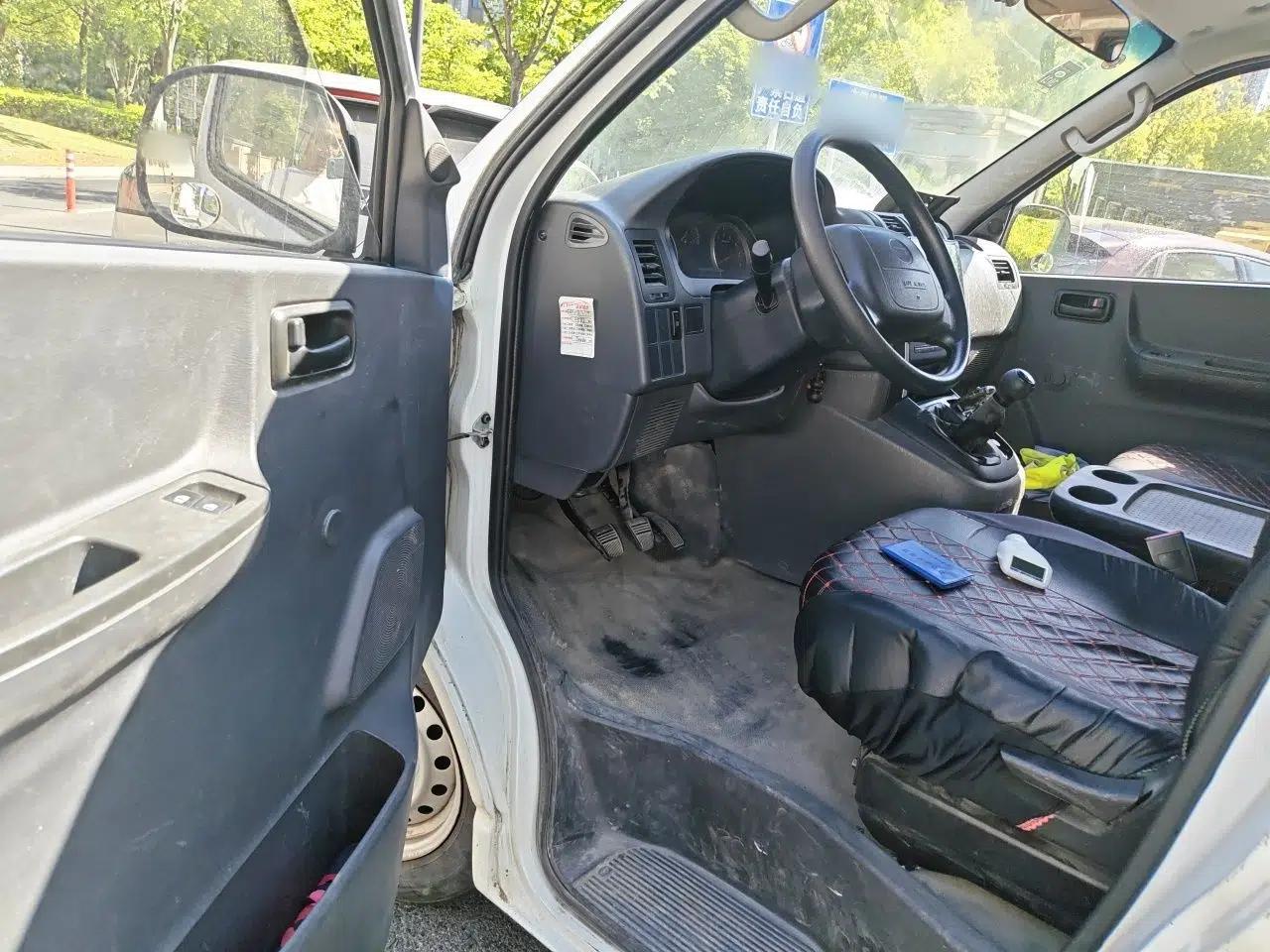 Jinbei Grace 2016 2.0L Express Utility Model — миниатюра 17