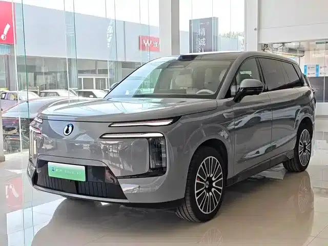 Denza N8L 2025 Flagship Edition