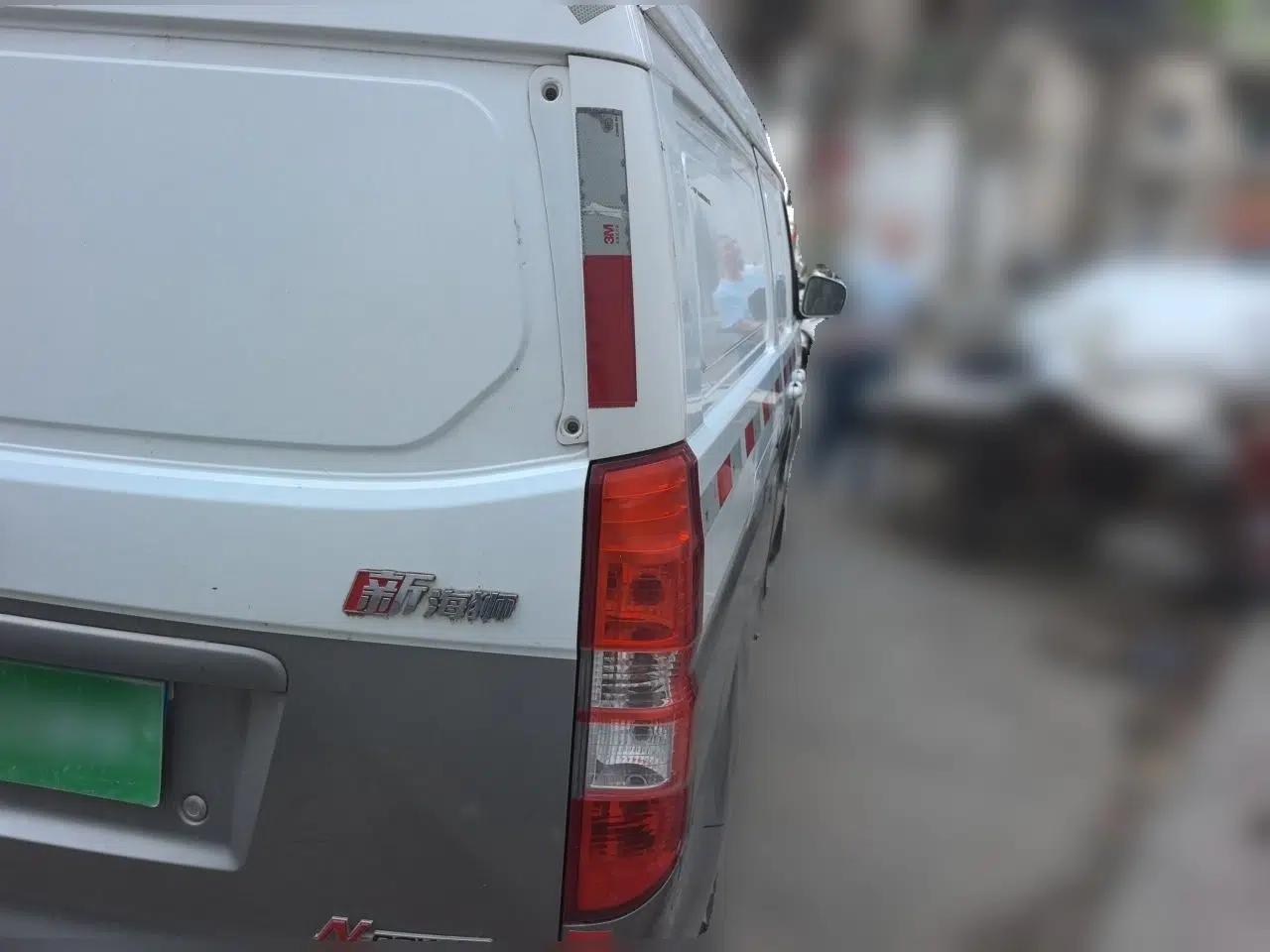 Jinbei New Hiace X30L 2019 1.5L Cargo Van Wealth Edition China VI SWC15M — миниатюра 6