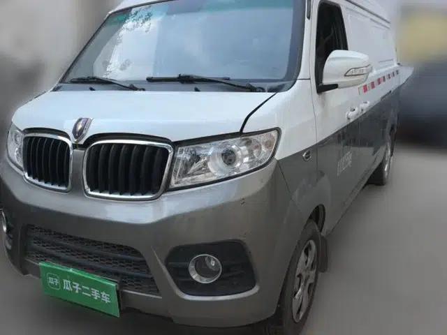 Jinbei New Hiace X30L 2019 1.5L Cargo Van Wealth Edition China VI SWC15M
