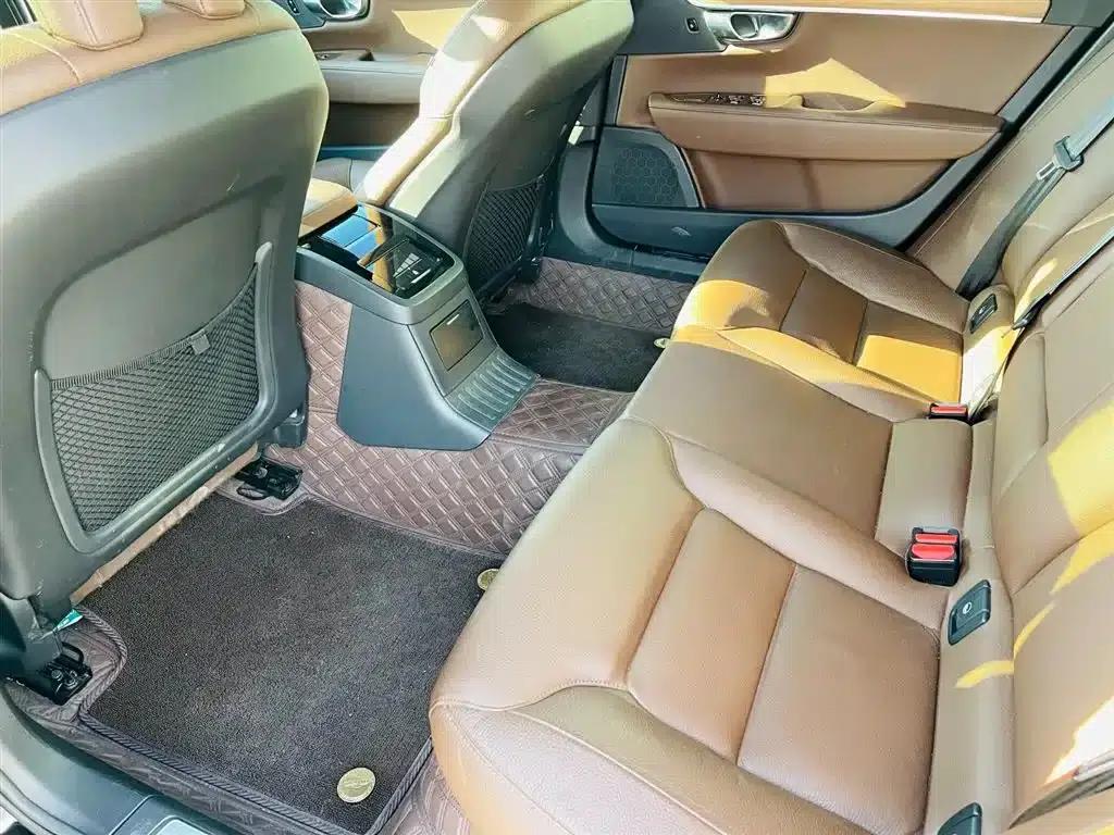 2022 Volvo S90 Plug-in Hybrid T8 E-Drive Hybrid Smart Luxury Edition — миниатюра 10