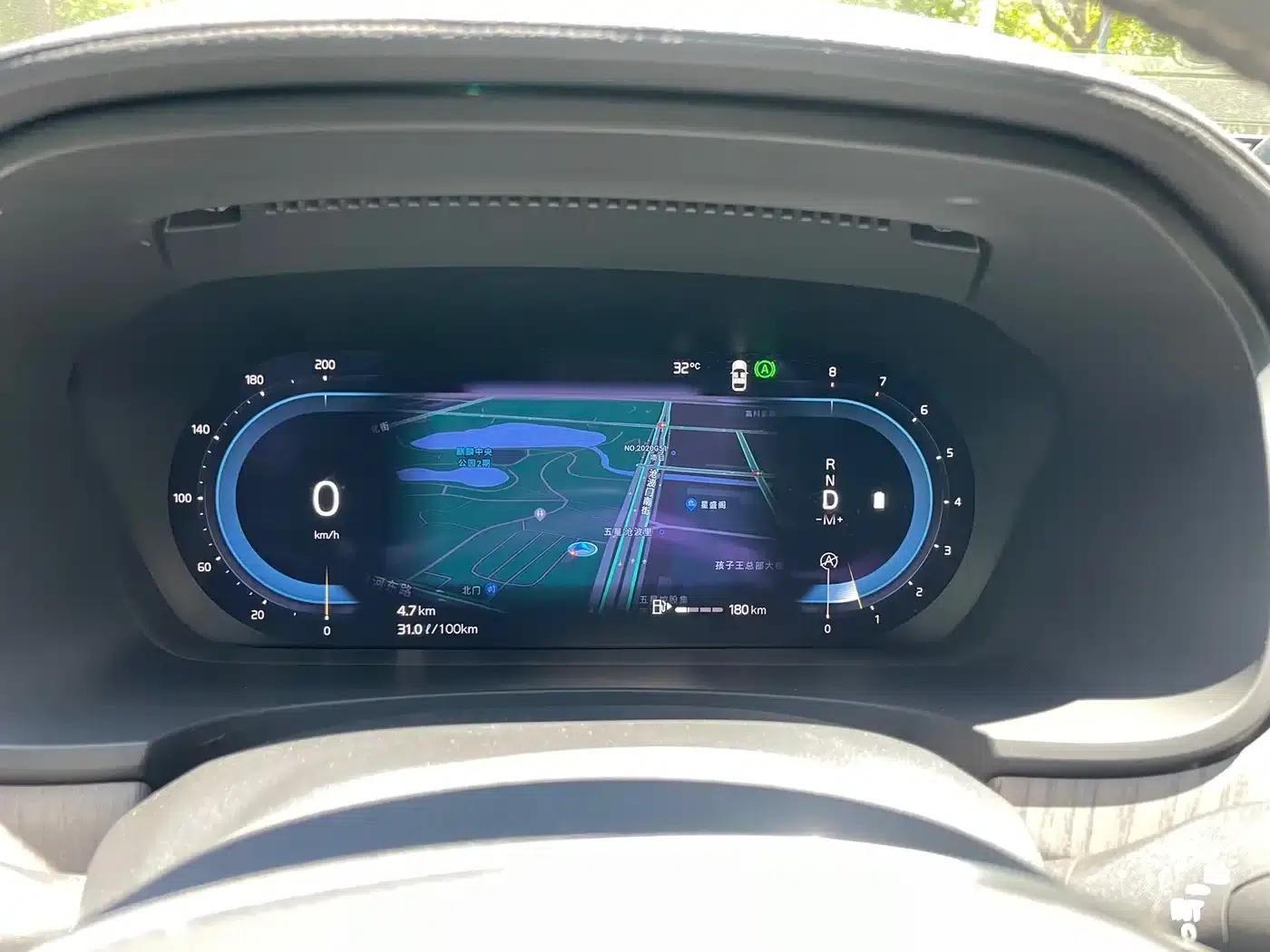 2022 Volvo V90 Cross Country B5 AWD Ultimate Edition — миниатюра 8