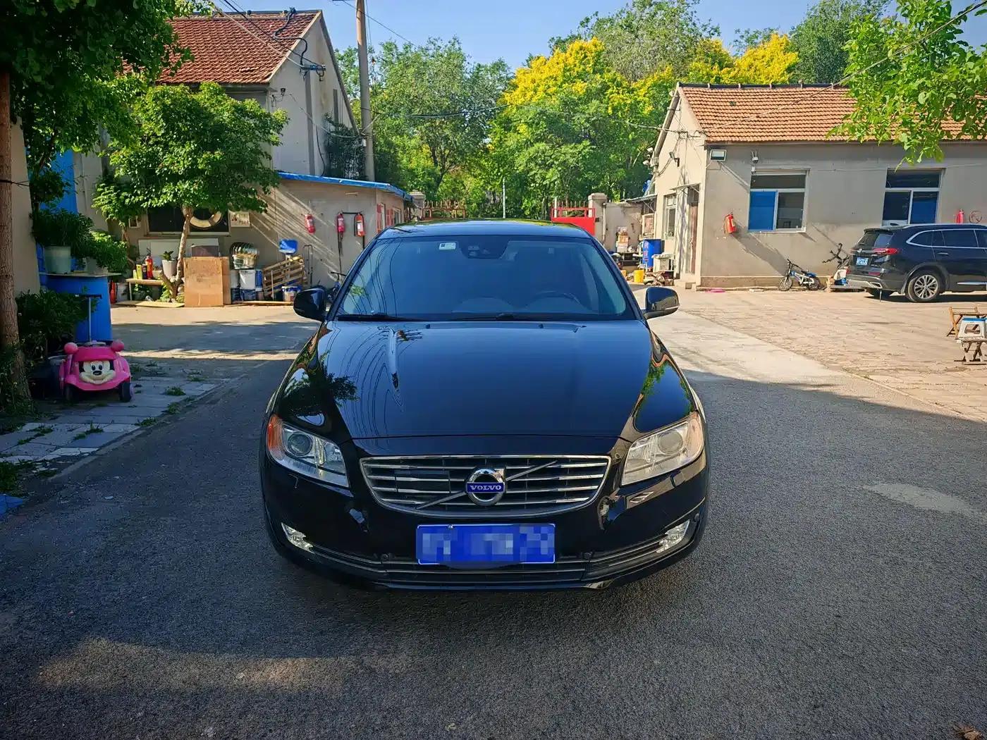 2015 Volvo S80L 2.0T T5 Smart Edition — миниатюра 2