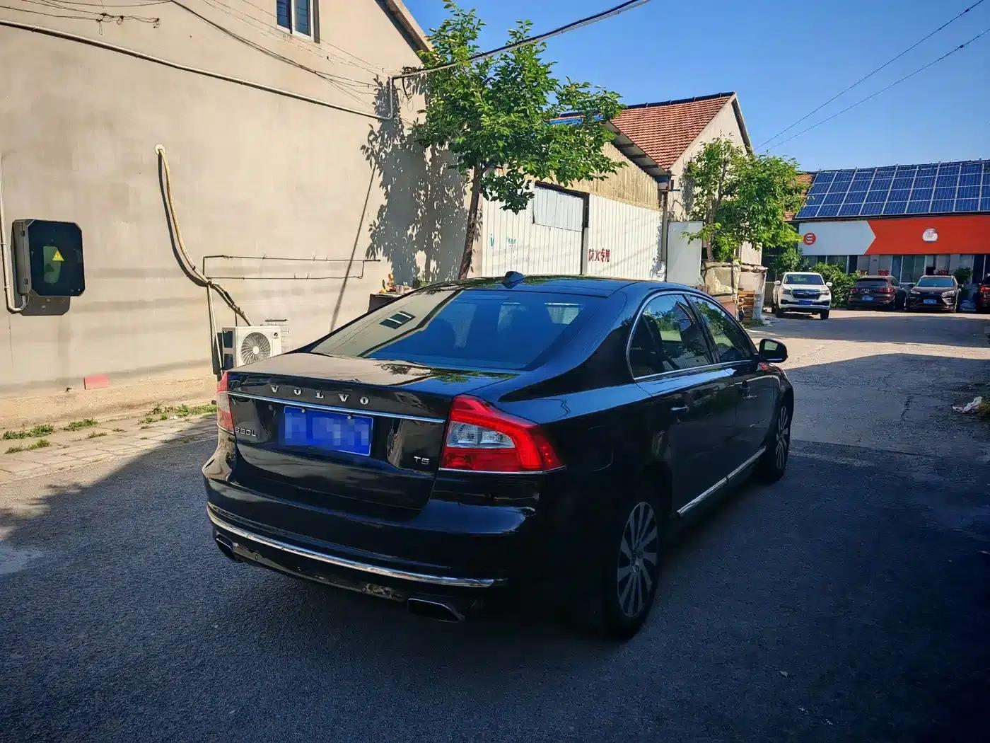 2015 Volvo S80L 2.0T T5 Smart Edition — миниатюра 16