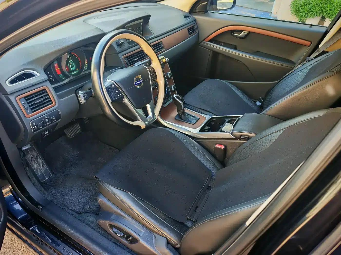 2015 Volvo S80L 2.0T T5 Smart Edition — миниатюра 7