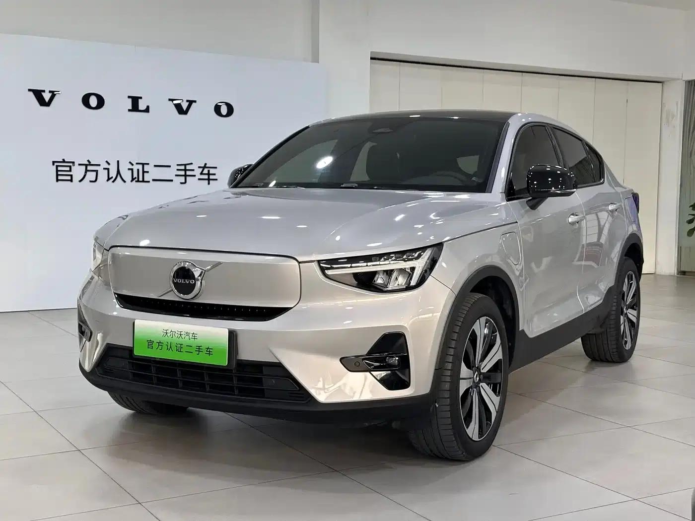 2023 Volvo C40 Long Range Edition — миниатюра 1