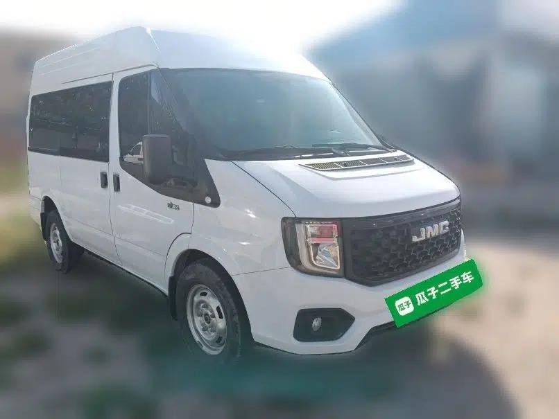 JMC Fushun 2023 2.0T Manual Short-Wheelbase Mid-Top Commercial Multi-Purpose 6-Seater Passenger Vehicle — миниатюра 3