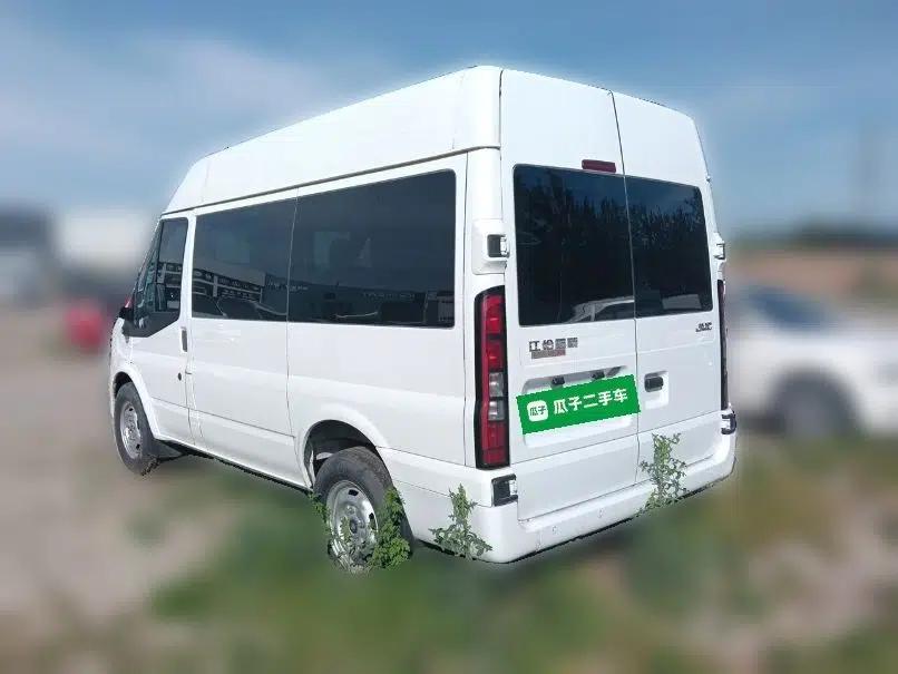 JMC Fushun 2023 2.0T Manual Short-Wheelbase Mid-Top Commercial Multi-Purpose 6-Seater Passenger Vehicle — миниатюра 4