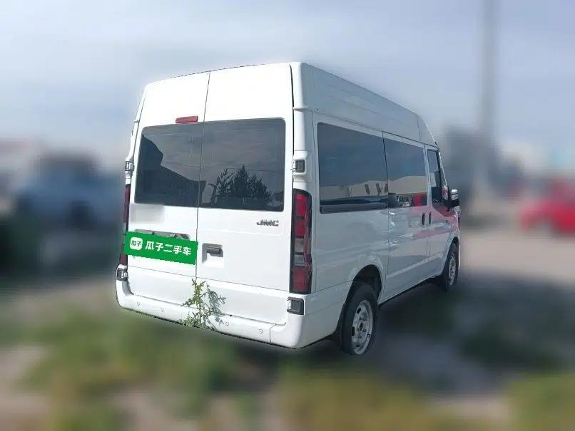 JMC Fushun 2023 2.0T Manual Short-Wheelbase Mid-Top Commercial Multi-Purpose 6-Seater Passenger Vehicle — миниатюра 6