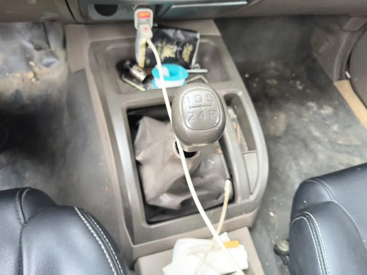 JMC Baodian 2013 2.8T Two-Wheel-Drive Diesel Comfort Value Edition — миниатюра 15